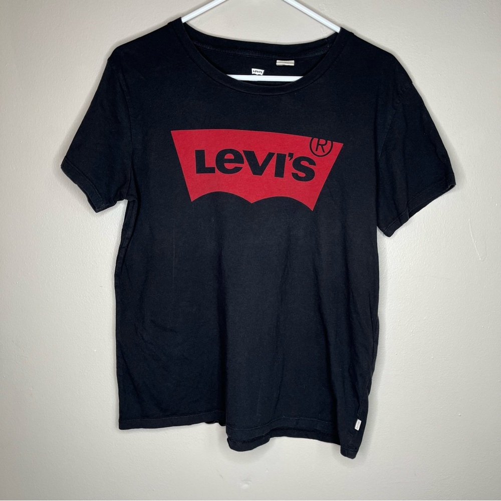 Levi’s Simple Black Tee Short Sleeve Shirt Size M